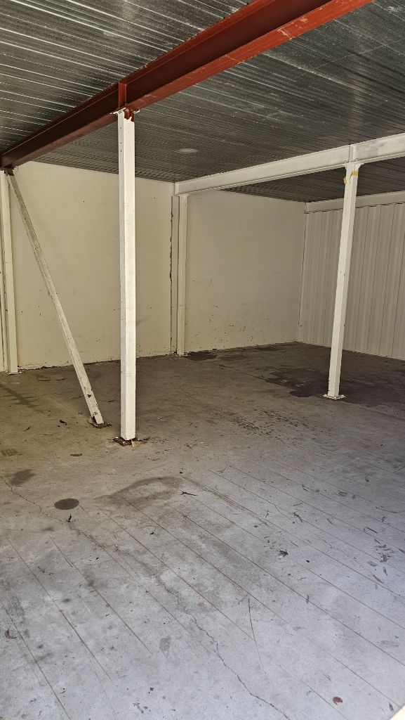 Empty cleared storage bay – after commercial cleanout